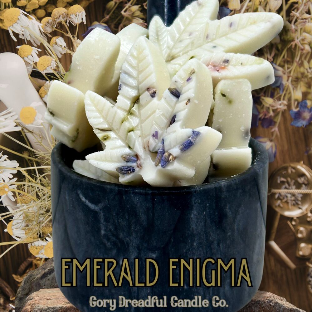 Emerald Enigma – Green Botanicals & Agarwood Scent Beeswax Melts - Picture 3 of 8